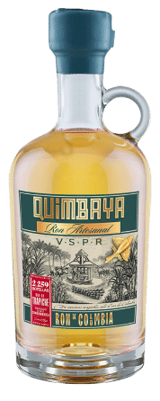 Botella de Ron Quimbaya artesanal en PNG